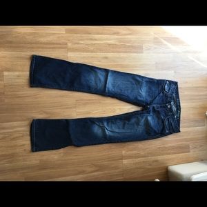 Cruel girl Abby Jeans